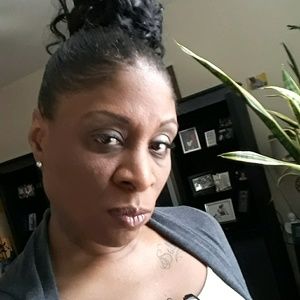 Meet your Posher, Ladaris